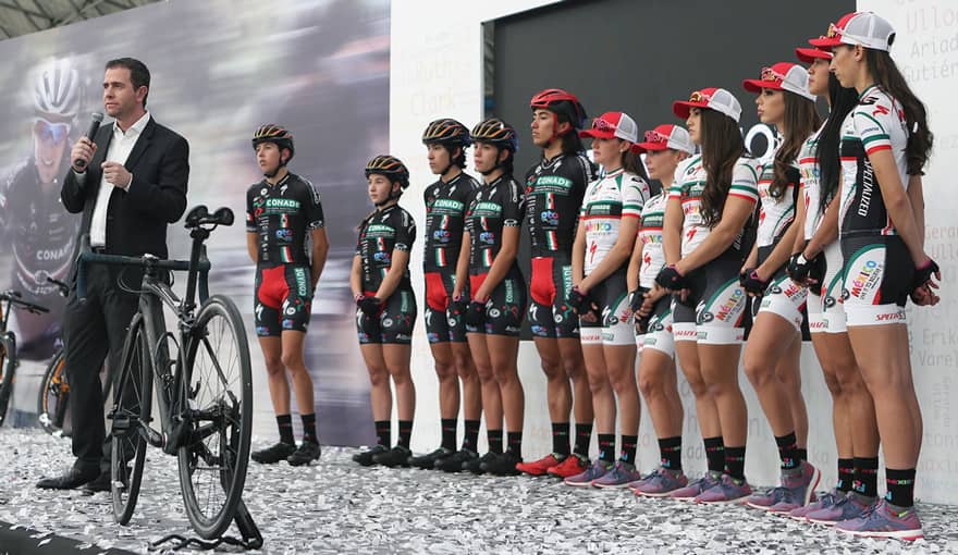 Presentación de los equipos Grassi Pro Cycling Team y CONADE-Visit México